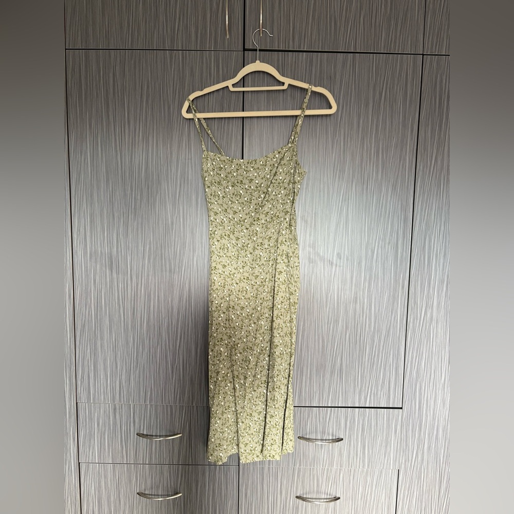 Reformation Floral Dress sz 6